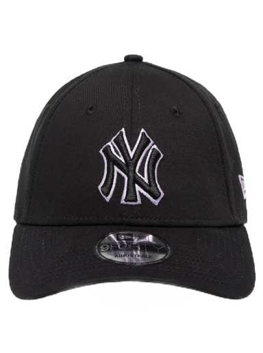 MLB Team Outline 9Forty New York Yankees
