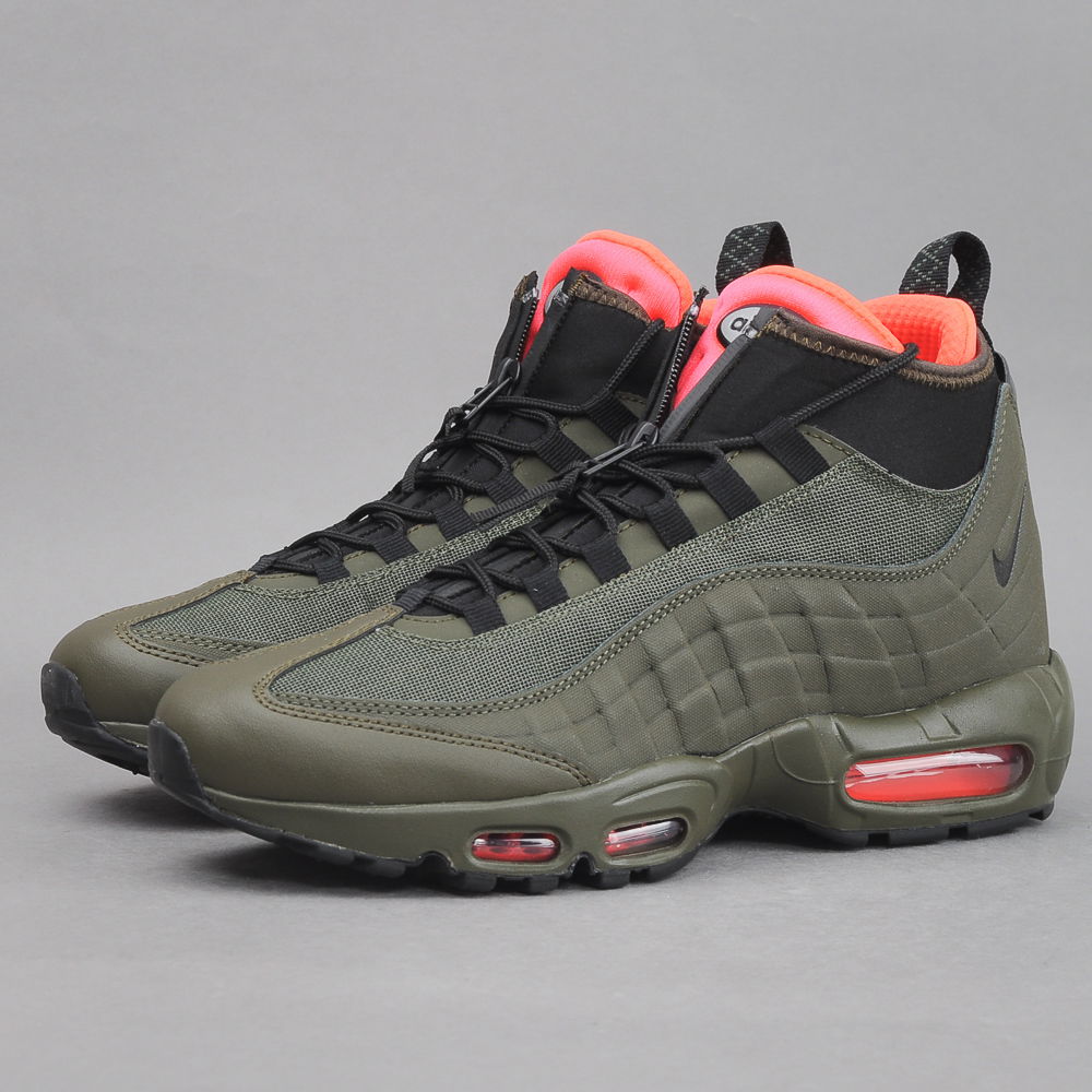 Nike sales sneakerboot 95