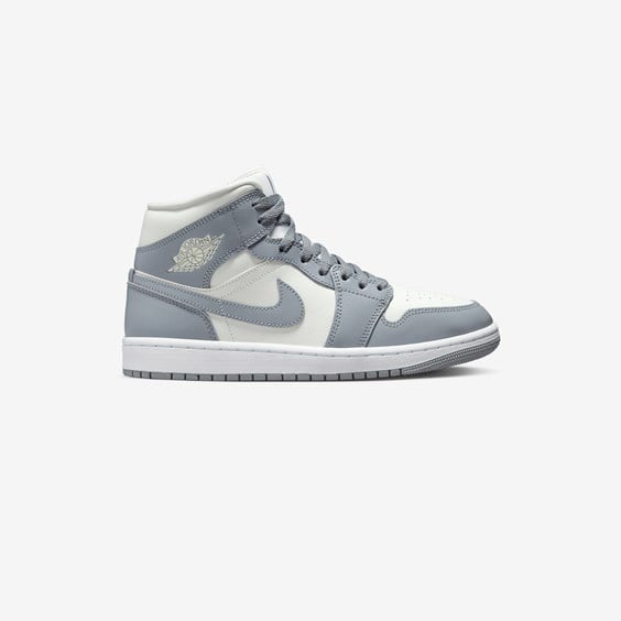 Jordan Air 1 Mid